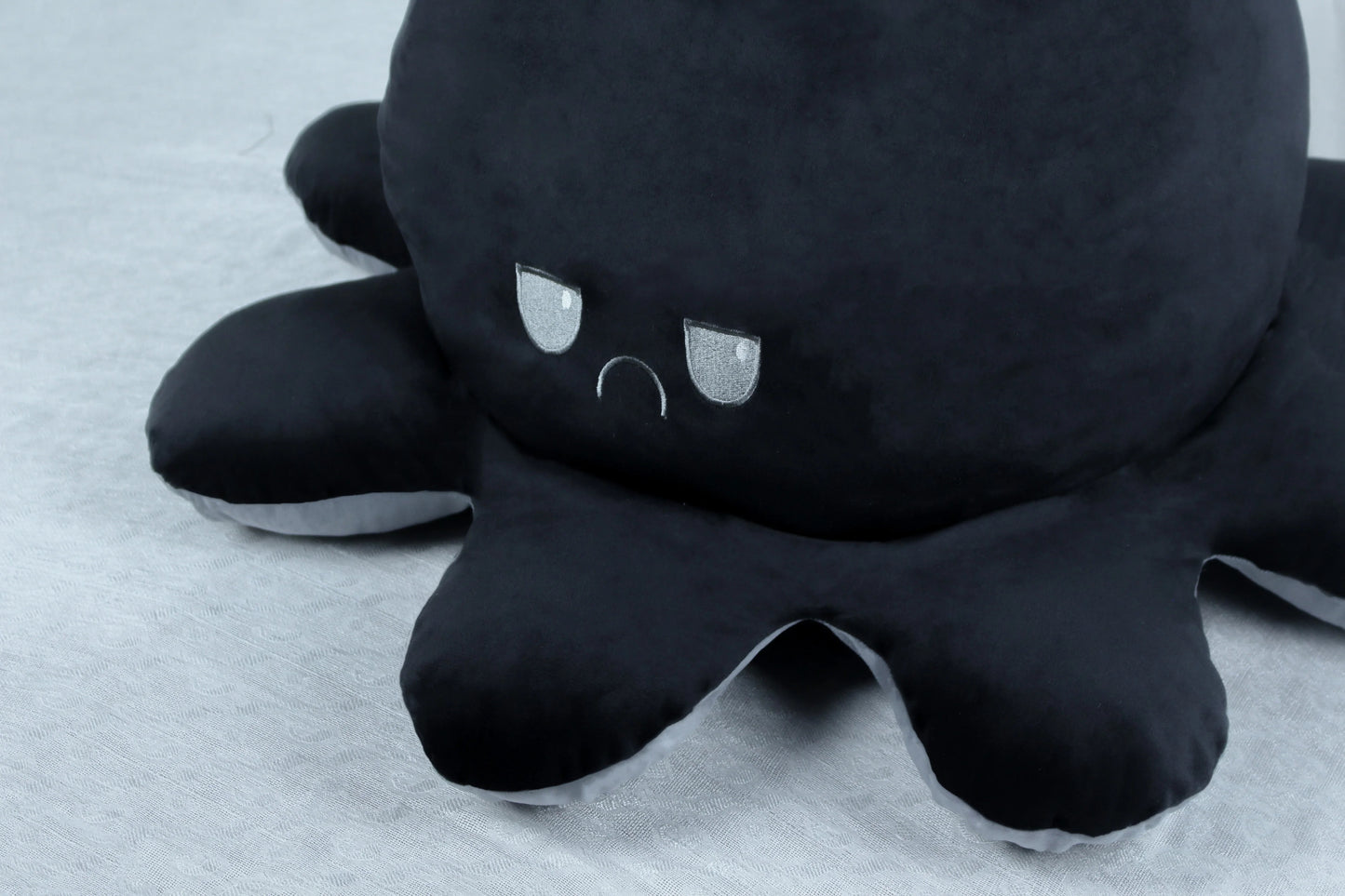 GIANT Reversible Octopus | Black-Grey | 80cm